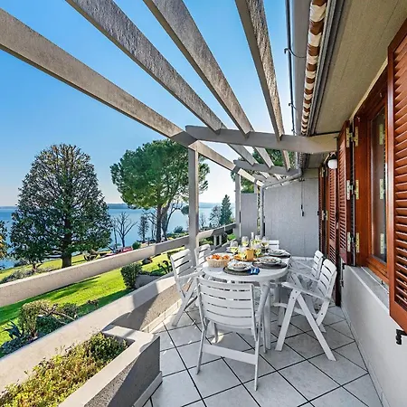 Apartment Il Melagrano Padenghe sul Garda