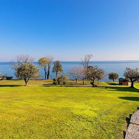 Il Melagrano Apartment *