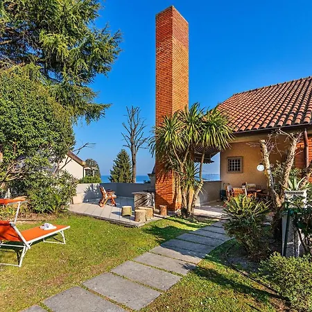 Apartment Il Melagrano Padenghe sul Garda